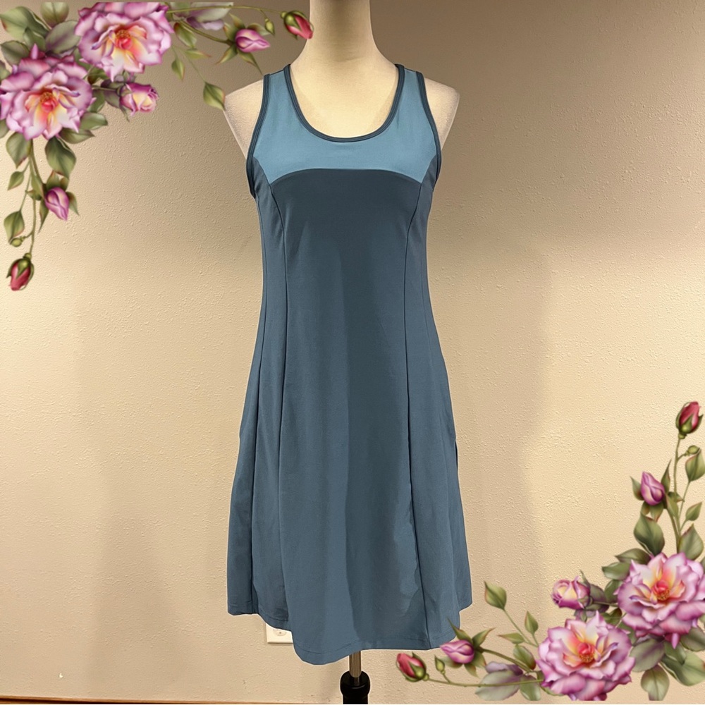 Mondetta Sleeveless sporty Blue stretchy Mini Dress size small